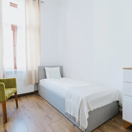 Apartament Atticus