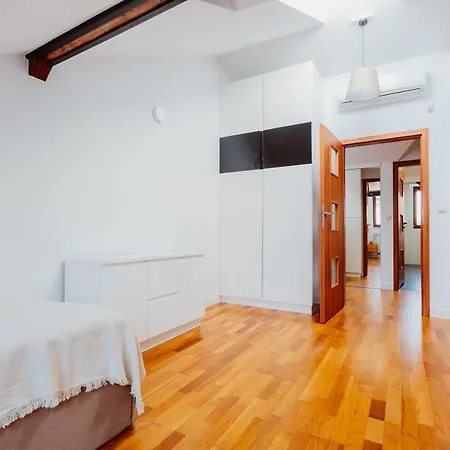 Apartamento Atticus
