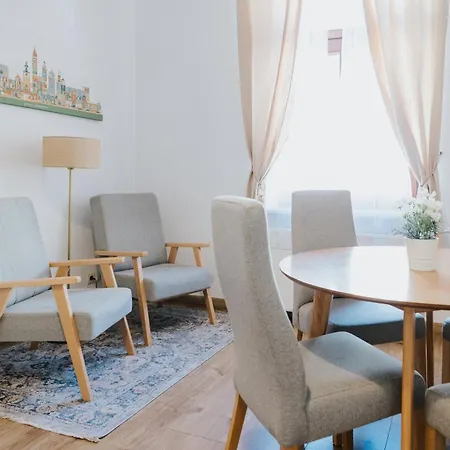 Atticus Appartement *